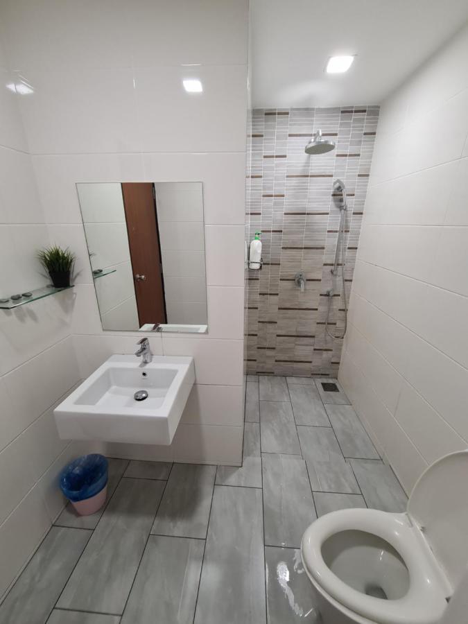 Sunrise Gurney Premium Executive City/Seafront Suite - Penang George Town Extérieur photo