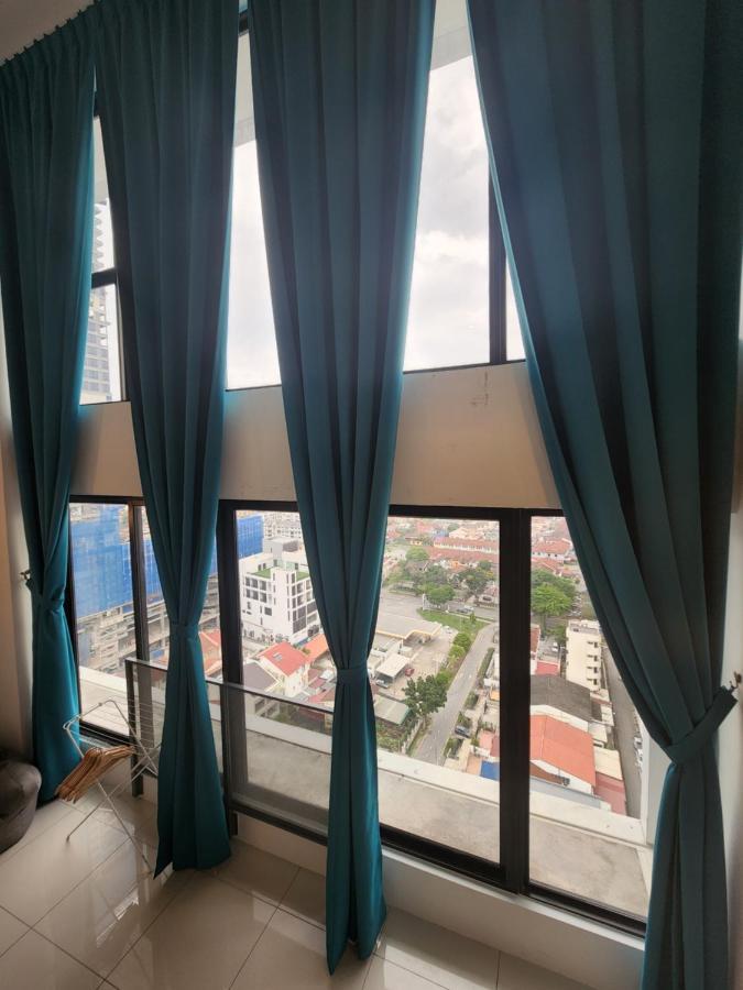 Sunrise Gurney Premium Executive City/Seafront Suite - Penang George Town Extérieur photo